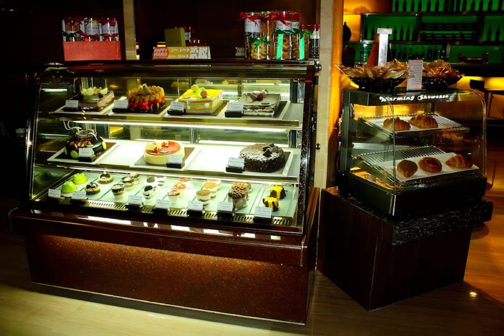 โรงแรมเคมบริดจ์ เมดาน ภายนอก รูปภาพ