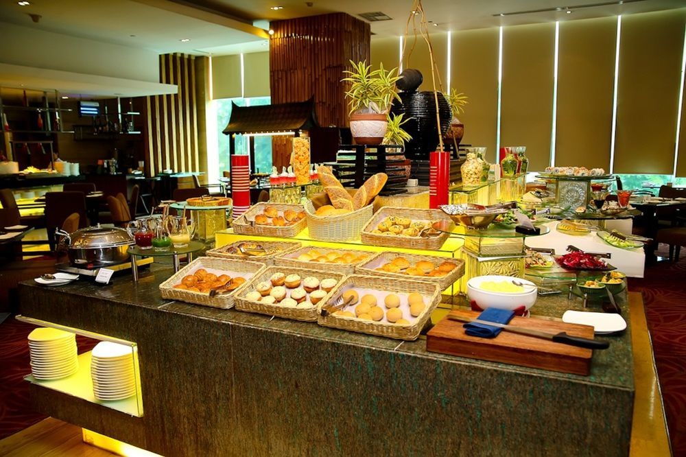 โรงแรมเคมบริดจ์ เมดาน ภายนอก รูปภาพ