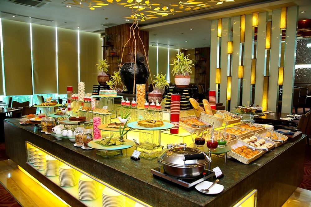 โรงแรมเคมบริดจ์ เมดาน ภายนอก รูปภาพ